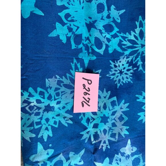 Blue Snowflake Pattern Cotton Fabric 1/2 yard 44" wide Quilting - Picture 5 of 5